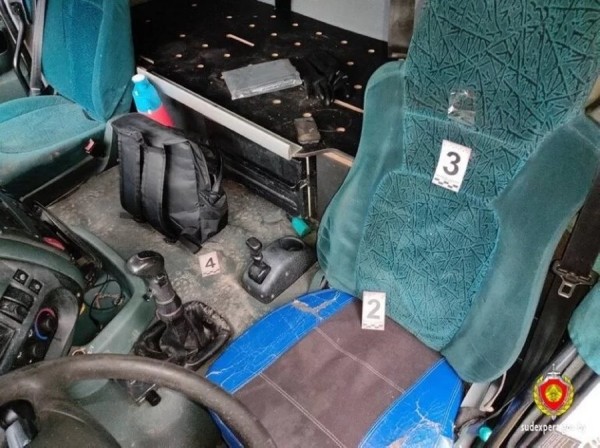 Мужчина угнал седельный тягач, чтобы проведать даму сердца Мужчина угнал седельный тягач, чтобы проведать даму сердца