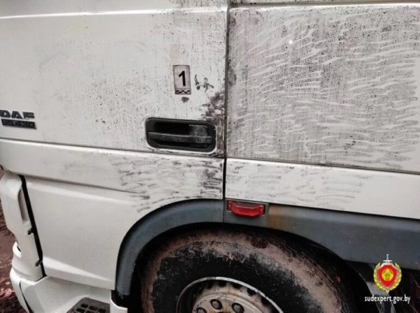 Мужчина угнал седельный тягач, чтобы проведать даму сердца Мужчина угнал седельный тягач, чтобы проведать даму сердца