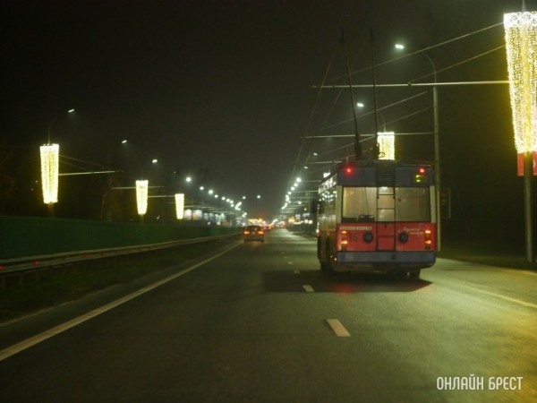 В Бресте до 7 января изменено расписание троллейбусов В Бресте до 7 января изменено расписание троллейбусов