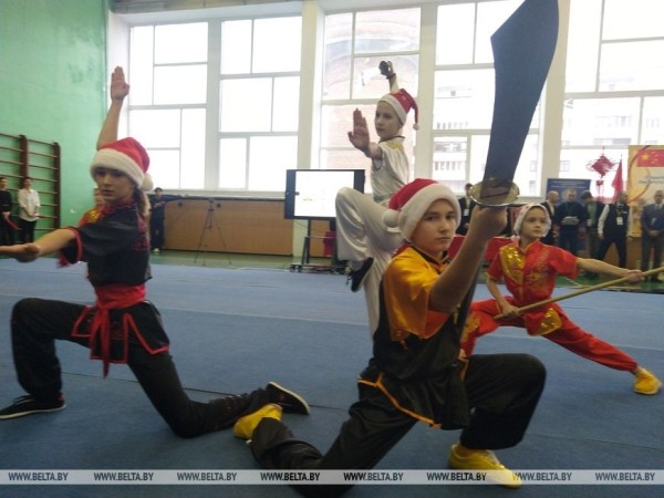 Около 100 поклонников ушу из Беларуси и России съехались на рождественский турнир в Брест