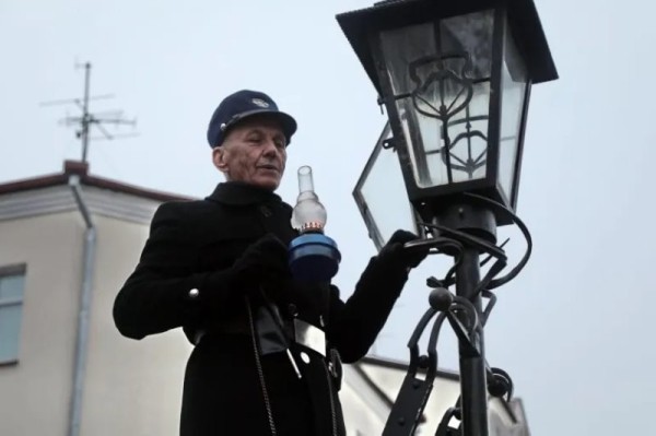 Один день из жизни брестского фонарщика Один день из жизни брестского фонарщика