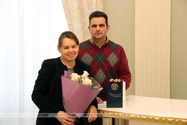 В семье пинчан родился 14-й ребёнок В семье пинчан родился 14-й ребёнок