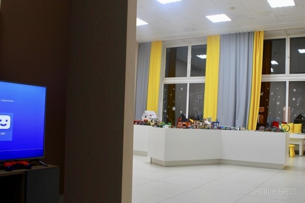 Полезный и увлекательный досуг для вашего ребенка. Больше двух сотен наборов Лего, конструкторы-гиганты, лего-пазлы, электропогрузчик, Play Station и многое другое в «ЛЕГАПОЛИС» в Бресте Полезный и увлекательный досуг для вашего ребенка. Больше двух сотен наборов Лего, конструкторы-гиганты, лего-пазлы, электропогрузчик, Play Station и многое другое в «ЛЕГАПОЛИС» в Бресте