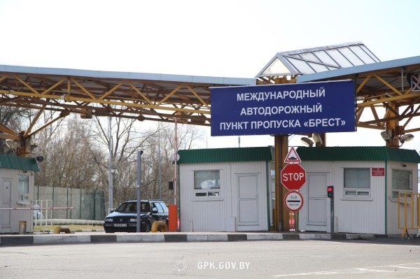 Госпогранкомитет прокомментировал недавние очереди на границе с Польшей Госпогранкомитет прокомментировал недавние очереди на границе с Польшей