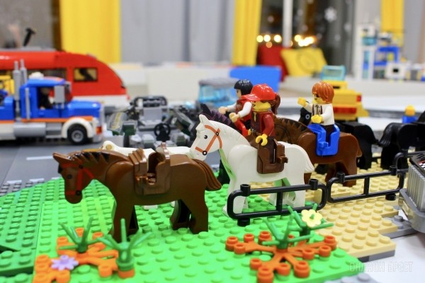 Полезный и увлекательный досуг для вашего ребенка. Больше двух сотен наборов Лего, конструкторы-гиганты, лего-пазлы, электропогрузчик, Play Station и многое другое в «ЛЕГАПОЛИС» в Бресте Полезный и увлекательный досуг для вашего ребенка. Больше двух сотен наборов Лего, конструкторы-гиганты, лего-пазлы, электропогрузчик, Play Station и многое другое в «ЛЕГАПОЛИС» в Бресте