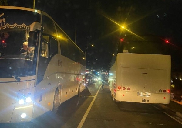 «Сейчас прайс за место — $500». Что происходит на границе накануне новогодних праздников «Сейчас прайс за место — $500». Что происходит на границе накануне новогодних праздников