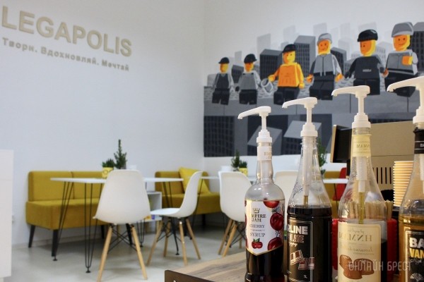 Полезный и увлекательный досуг для вашего ребенка. Больше двух сотен наборов Лего, конструкторы-гиганты, лего-пазлы, электропогрузчик, Play Station и многое другое в «ЛЕГАПОЛИС» в Бресте Полезный и увлекательный досуг для вашего ребенка. Больше двух сотен наборов Лего, конструкторы-гиганты, лего-пазлы, электропогрузчик, Play Station и многое другое в «ЛЕГАПОЛИС» в Бресте