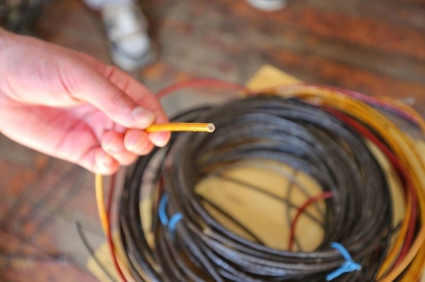 «По фотографиям сделал станок для оплётки тросов». Белорус показал реставрированный мотоцикл М-72Н 1958 г. в. «По фотографиям сделал станок для оплётки тросов». Белорус показал реставрированный мотоцикл М-72Н 1958 г. в.