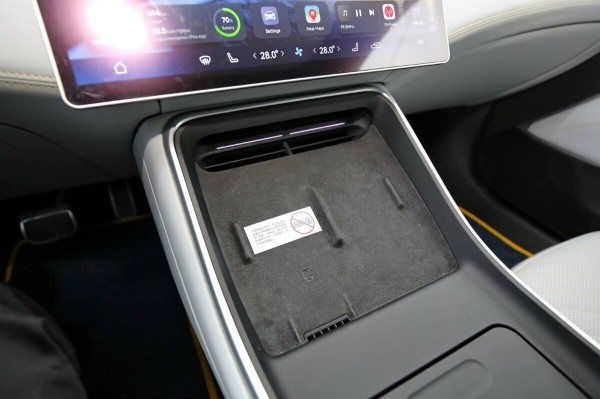 «Когда грянули морозы, заряда гарантированно хватало на 400 км». Белорус о владении роскошным «китайцем» Avatr 11