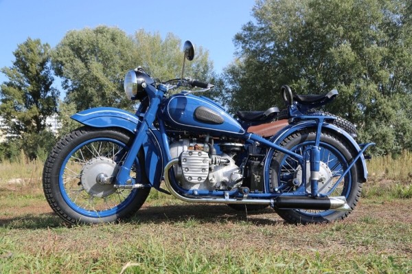 «По фотографиям сделал станок для оплётки тросов». Белорус показал реставрированный мотоцикл М-72Н 1958 г. в. «По фотографиям сделал станок для оплётки тросов». Белорус показал реставрированный мотоцикл М-72Н 1958 г. в.