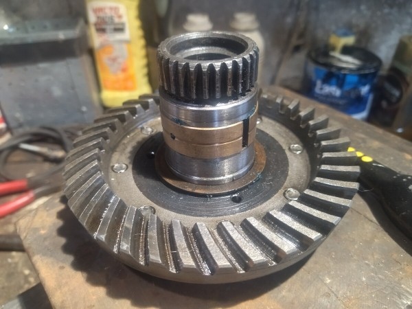 «По фотографиям сделал станок для оплётки тросов». Белорус показал реставрированный мотоцикл М-72Н 1958 г. в. «По фотографиям сделал станок для оплётки тросов». Белорус показал реставрированный мотоцикл М-72Н 1958 г. в.