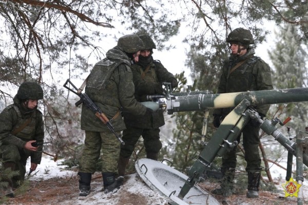 На полигоне под Брестом прошли занятия минометных подразделений 38-й бригады