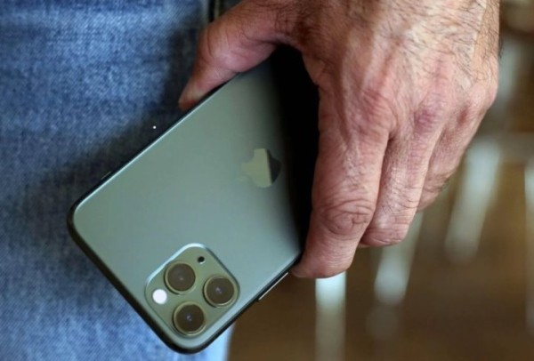 В Беларуси начали вымогать деньги за «разблокировку» iPhone В Беларуси начали вымогать деньги за «разблокировку» iPhone