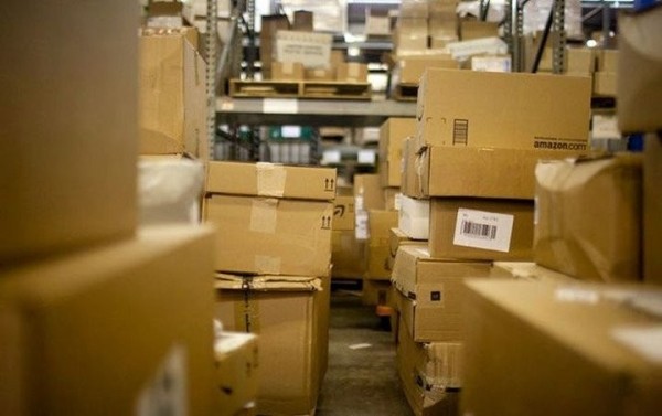 Обсуждается отмена беспошлинного ввоза покупок из-за рубежа. Единый сбор может быть около 5% Обсуждается отмена беспошлинного ввоза покупок из-за рубежа. Единый сбор может быть около 5%