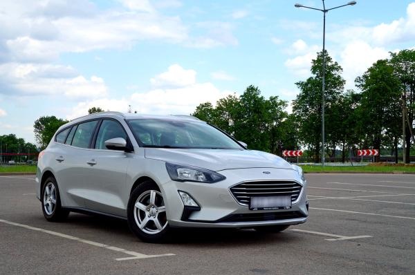 Разориться можно! Три проходные модели автомобилей, сулящие массу проблем