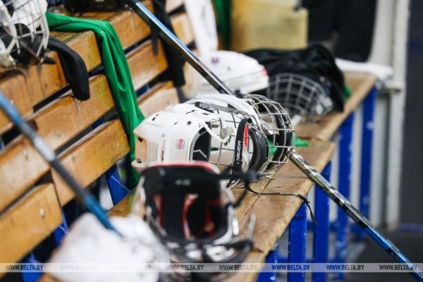 Выкладываются на все сто ради мечты. На что юные брестчане готовы на пути в большой хоккей Выкладываются на все сто ради мечты. На что юные брестчане готовы на пути в большой хоккей