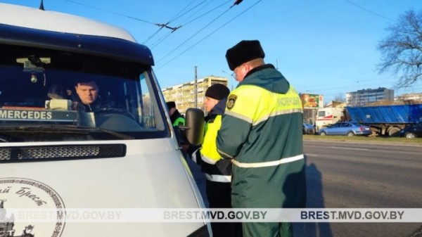 ГАИ проинспектировала в Бресте перевозку пассажиров ГАИ проинспектировала в Бресте перевозку пассажиров