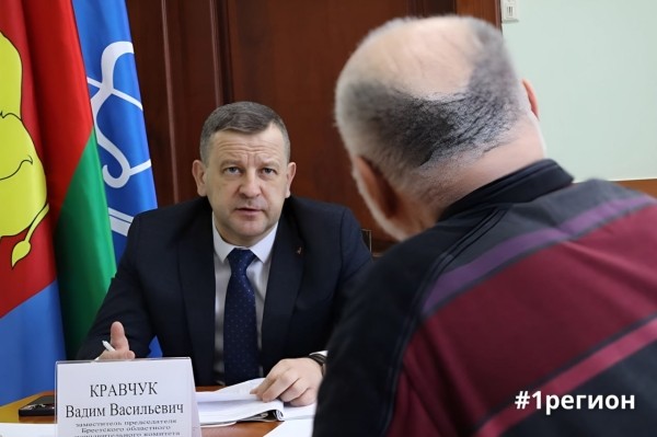 Жители домов по ул. Лейтенанта Рябцева просят «школьный» маршрут автобуса Жители домов по ул. Лейтенанта Рябцева просят «школьный» маршрут автобуса