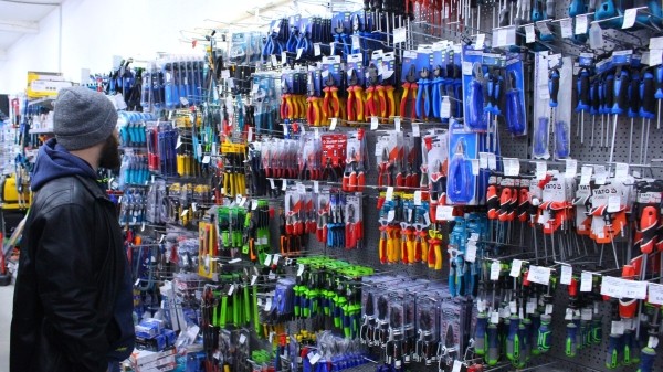 23 февраля близко! Надежным мужчинам дарите надежные инструменты в магазинах «АмайзТрейд» в Бресте