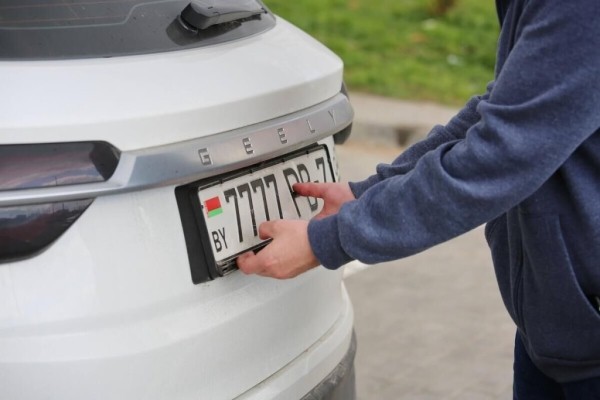 В Латвии будут изымать авто на белорусских номерах? В Латвии будут изымать авто на белорусских номерах?