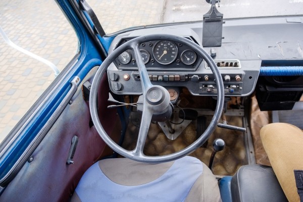 Белорус рассказал, сколько можно заработать на цветах 8 марта