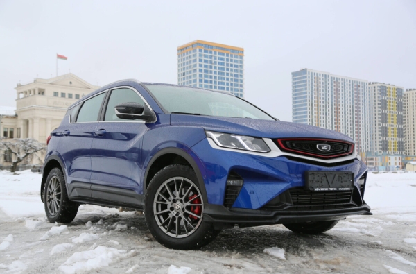 «Я дальнобойщик с хорошей зарплатой!» Водителю большегруза не одобряют льготный кредит на Geely. Почему? «Я дальнобойщик с хорошей зарплатой!» Водителю большегруза не одобряют льготный кредит на Geely. Почему?