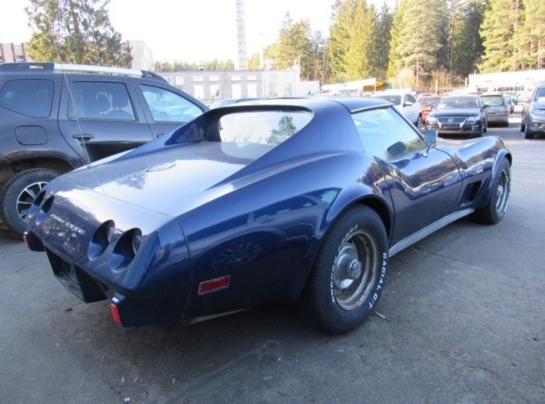 В Беларуси Chevrolet Corvette C3 наркокурьера продают со скидкой Br58 тыс. В Беларуси Chevrolet Corvette C3 наркокурьера продают со скидкой Br58 тыс.