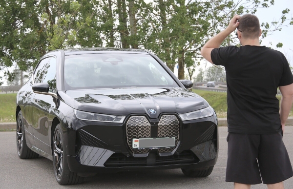 Белорусская фирма купила BMW iX и устала чинить авто. Дилер: «Подтверждения каких-либо неисправностей нет» Белорусская фирма купила BMW iX и устала чинить авто. Дилер: «Подтверждения каких-либо неисправностей нет»
