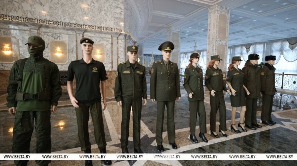 В Беларуси представили новые образцы военной формы В Беларуси представили новые образцы военной формы