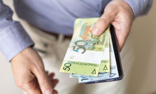 По требованию Барановичской межрайонной прокуратуры работникам выплатили задолженность по зарплате По требованию Барановичской межрайонной прокуратуры работникам выплатили задолженность по зарплате