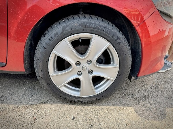 Изучаем с подборщиком, что можно купить за $12 000 «без пробега по РБ» Изучаем с подборщиком, что можно купить за $12 000 «без пробега по РБ»