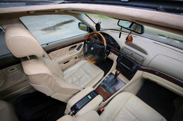 BMW 740iL (E38) в руках белоруса: «Затраты на содержание — информация не для слабонервных» BMW 740iL (E38) в руках белоруса: «Затраты на содержание — информация не для слабонервных»