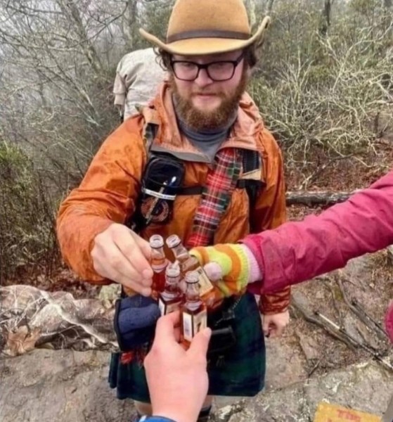 Завирусившаяся оптическая иллюзия доказала, как легко обмануть наш мозг Завирусившаяся оптическая иллюзия доказала, как легко обмануть наш мозг