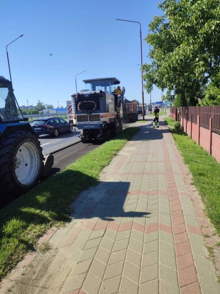 В Бресте идет ямочный ремонт улиц в микрорайоне Восток, улицы Янки Купалы и дворовых территорий в центральной части города В Бресте идет ямочный ремонт улиц в микрорайоне Восток, улицы Янки Купалы и дворовых территорий в центральной части города