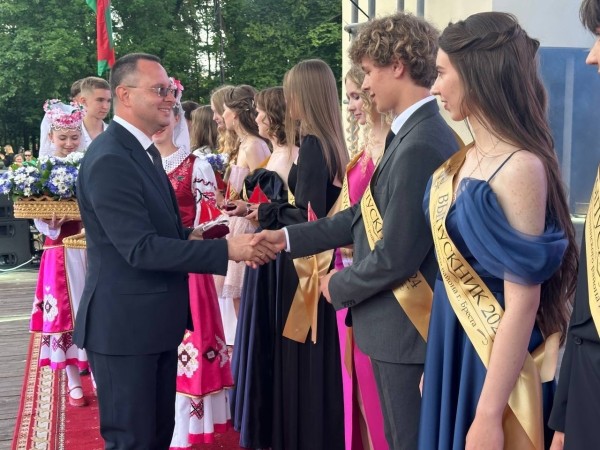 «Алые паруса 2024» в Бресте. Смотрите видео и фото