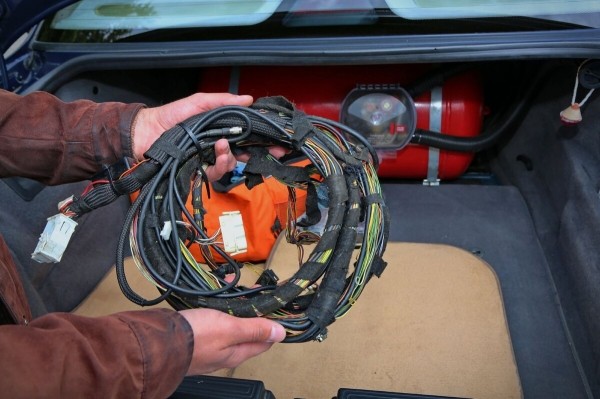 BMW 740iL (E38) в руках белоруса: «Затраты на содержание — информация не для слабонервных» BMW 740iL (E38) в руках белоруса: «Затраты на содержание — информация не для слабонервных»