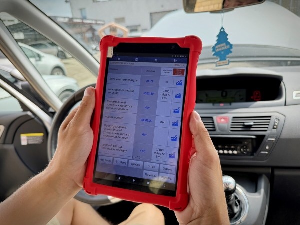 Изучаем с подборщиком, что можно купить за $12 000 «без пробега по РБ» Изучаем с подборщиком, что можно купить за $12 000 «без пробега по РБ»