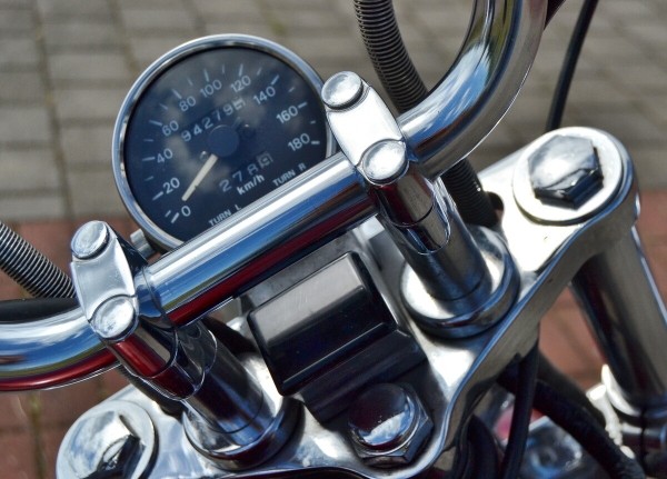 Девушка из Кобрина рассказала о своём Suzuki Intruder VS800 Девушка из Кобрина рассказала о своём Suzuki Intruder VS800