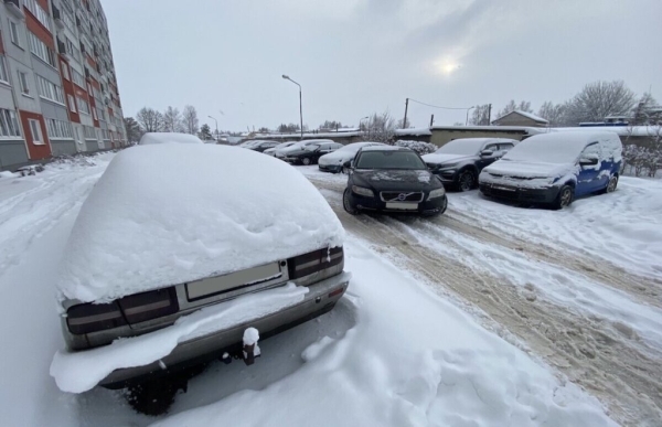 Коммунальная техника повредила авто на парковке. Владелец обратился в суд Коммунальная техника повредила авто на парковке. Владелец обратился в суд