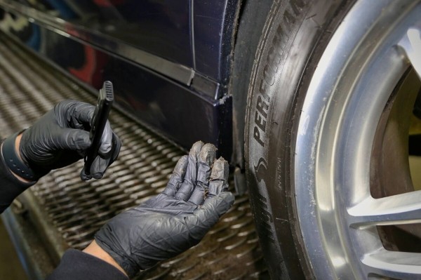 BMW 740iL (E38) в руках белоруса: «Затраты на содержание — информация не для слабонервных» BMW 740iL (E38) в руках белоруса: «Затраты на содержание — информация не для слабонервных»