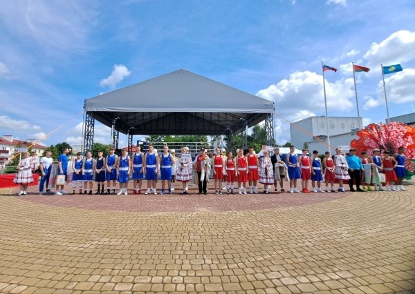 Главная площадь Жабинки на четыре дня стала боксерским рингом Главная площадь Жабинки на четыре дня стала боксерским рингом