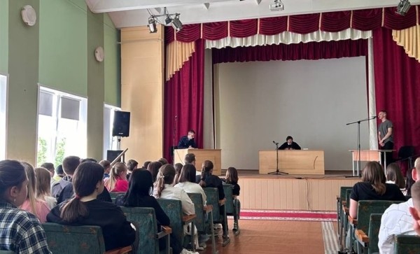 Должен вернуть в бюджет более 5 тысяч рублей. С выпускника колледжа взыскали средства за обучение Должен вернуть в бюджет более 5 тысяч рублей. С выпускника колледжа взыскали средства за обучение