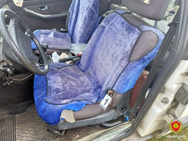 В Кобринском районе парень покатался на чужом авто по агрогородку и вернул его в соседний двор — теперь ему грозит до трех лет В Кобринском районе парень покатался на чужом авто по агрогородку и вернул его в соседний двор — теперь ему грозит до трех лет