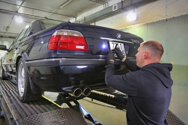 BMW 740iL (E38) в руках белоруса: «Затраты на содержание — информация не для слабонервных» BMW 740iL (E38) в руках белоруса: «Затраты на содержание — информация не для слабонервных»