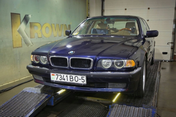 BMW 740iL (E38) в руках белоруса: «Затраты на содержание — информация не для слабонервных» BMW 740iL (E38) в руках белоруса: «Затраты на содержание — информация не для слабонервных»