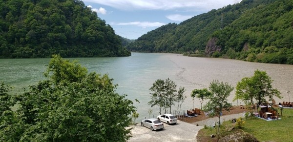 В Грузию на Buick Encore. Семья из Беларуси проехала 6 600 км — во сколько обошлось такое путешествие? В Грузию на Buick Encore. Семья из Беларуси проехала 6 600 км — во сколько обошлось такое путешествие?