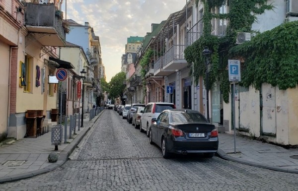 В Грузию на Buick Encore. Семья из Беларуси проехала 6 600 км — во сколько обошлось такое путешествие? В Грузию на Buick Encore. Семья из Беларуси проехала 6 600 км — во сколько обошлось такое путешествие?