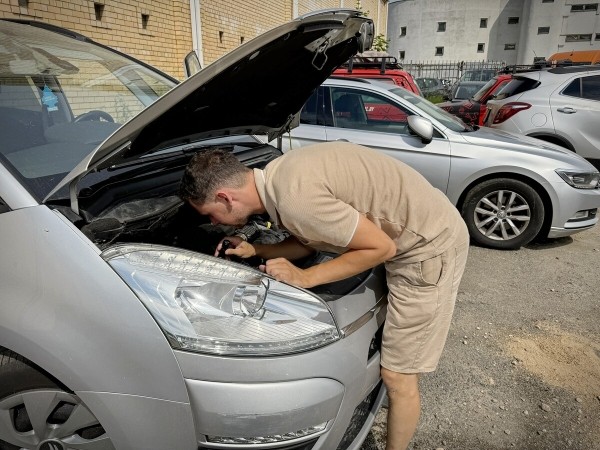 Изучаем с подборщиком, что можно купить за $12 000 «без пробега по РБ» Изучаем с подборщиком, что можно купить за $12 000 «без пробега по РБ»