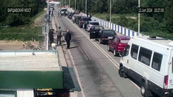 Польские пограничники в пункте пропуска «Тересполь» перекрыли движение. Что произошло? Польские пограничники в пункте пропуска «Тересполь» перекрыли движение. Что произошло?