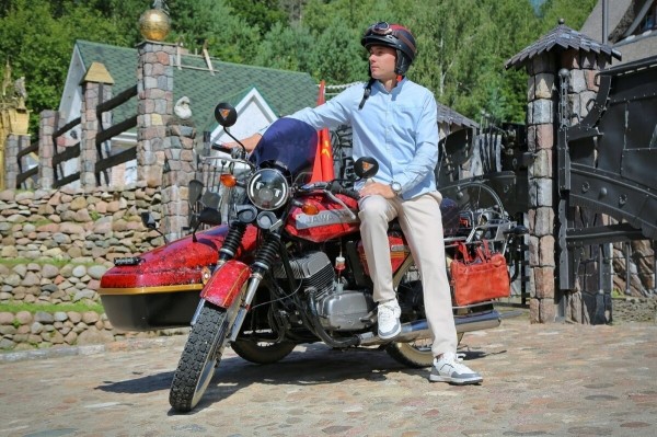 Сделал Jawa необычной! Посмотрите, в какой интересный проект белорус превратил чехословацкий мотоцикл Сделал Jawa необычной! Посмотрите, в какой интересный проект белорус превратил чехословацкий мотоцикл